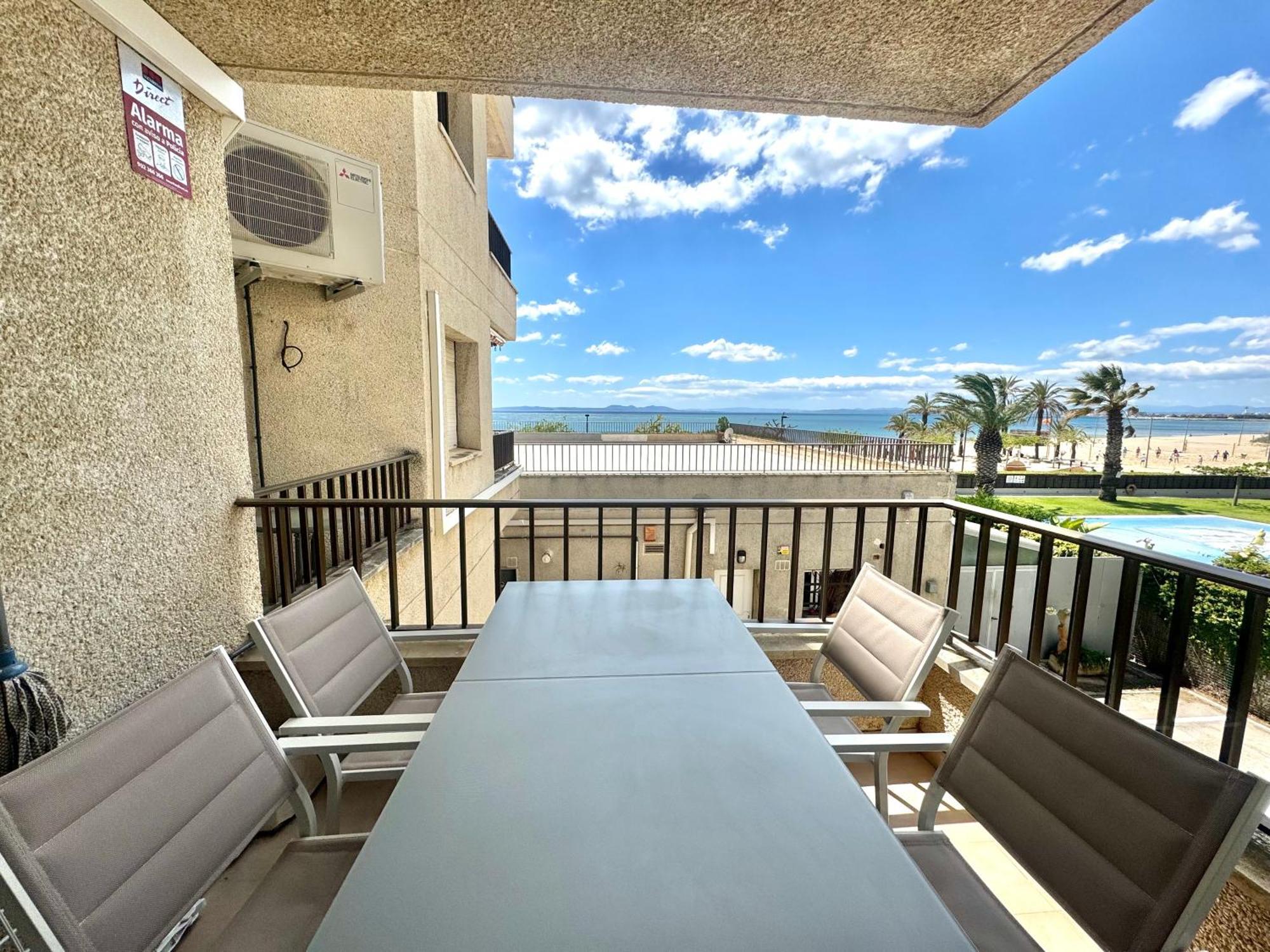 Castell Joncar Apartment โรเซส ภายนอก รูปภาพ